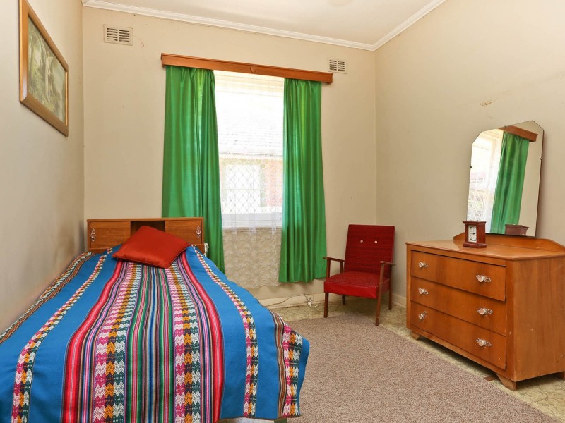 4 Burns Avenue, Sefton Park SA 5083