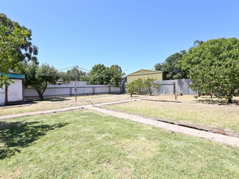 4 Burns Avenue, Sefton Park SA 5083