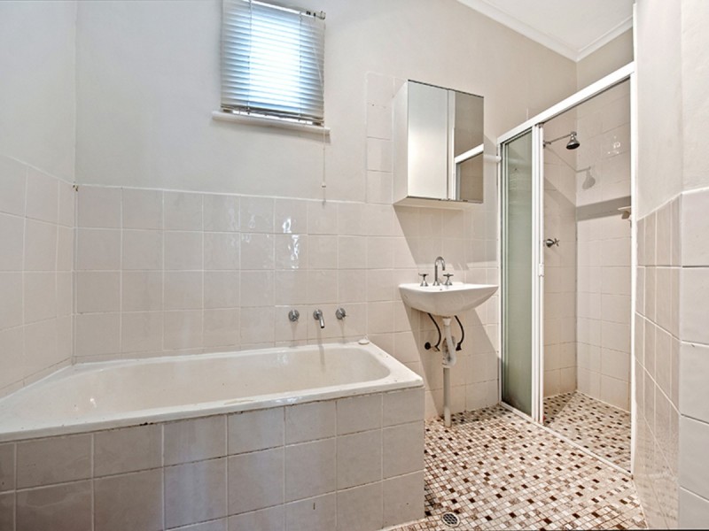 11 Spring Street, Beverley SA 5009