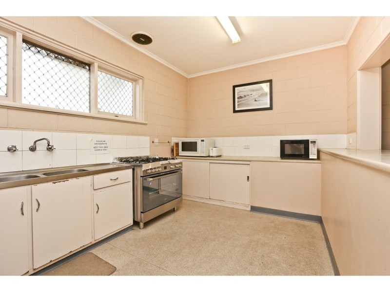 7 Sixth Avenue, Ascot Park SA 5043