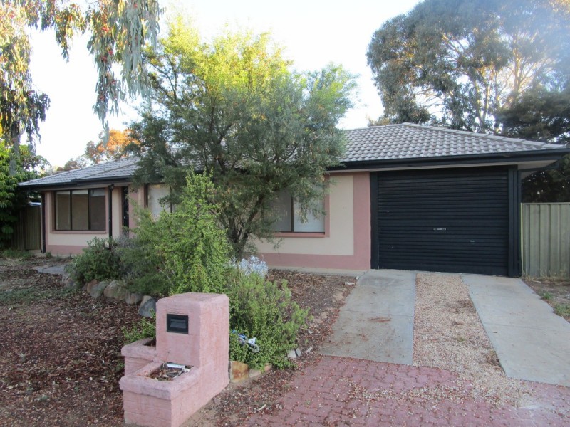 13 Garfield Court, Paralowie SA 5108