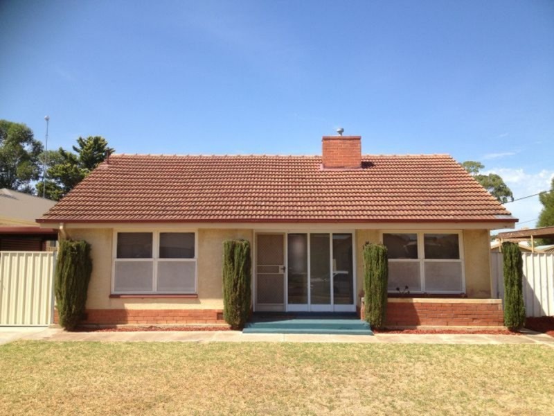 8 Flavel Street, Seaton SA 5023