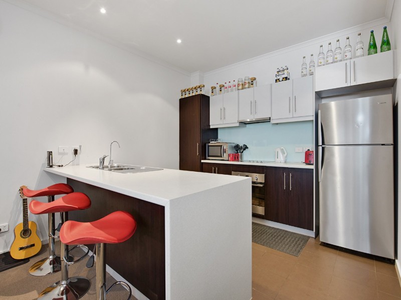 18/2-6 Goodall Parade, Mawson Lakes SA 5095