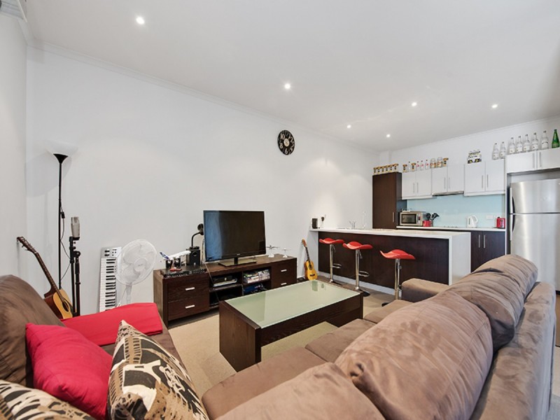 18/2-6 Goodall Parade, Mawson Lakes SA 5095