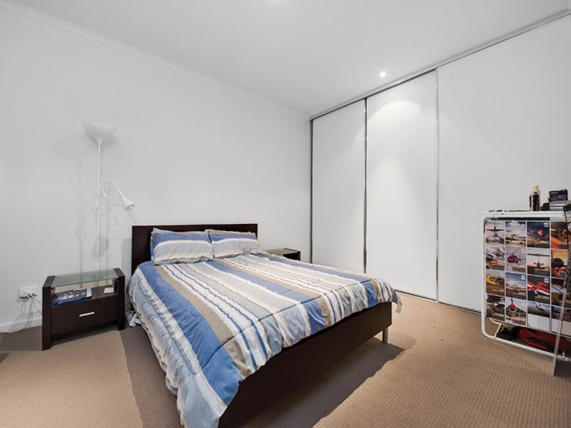 18/2-6 Goodall Parade, Mawson Lakes SA 5095