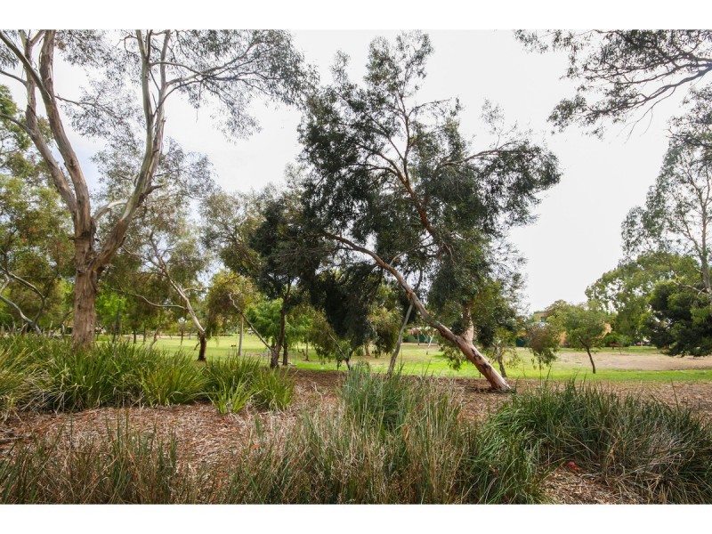 39 Flinders Road, Hillcrest SA 5086