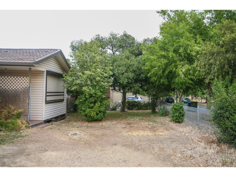 39 Flinders Road, Hillcrest SA 5086