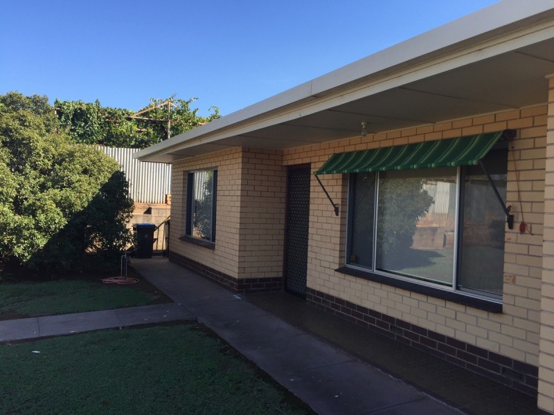 1/3 Moore Crescent, Campbelltown SA 5074