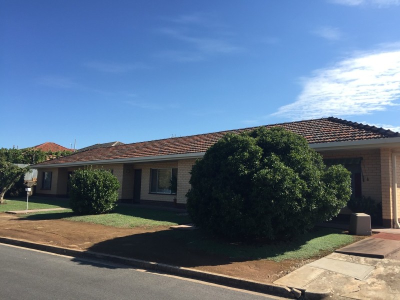 1/3 Moore Crescent, Campbelltown SA 5074
