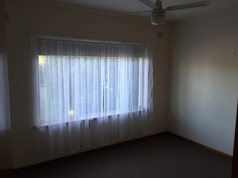 1/3 Moore Crescent, Campbelltown SA 5074
