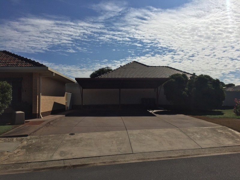 1/3 Moore Crescent, Campbelltown SA 5074