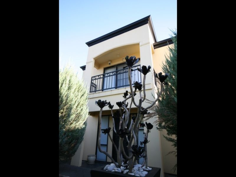 2/36 Hill Street, Campbelltown SA 5074