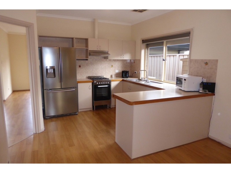 17 St Ives Walk, Paradise SA 5075