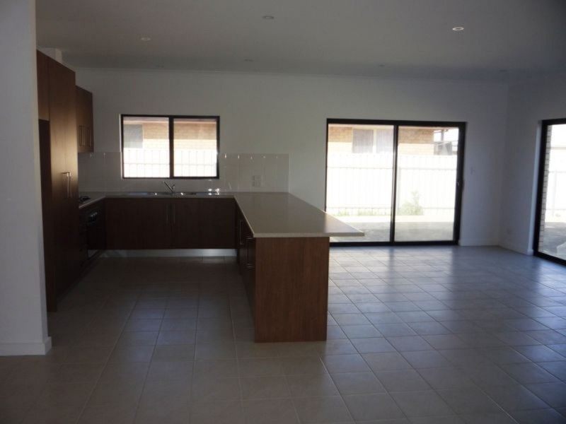 6 Hampshire Avenue, Burton SA 5110