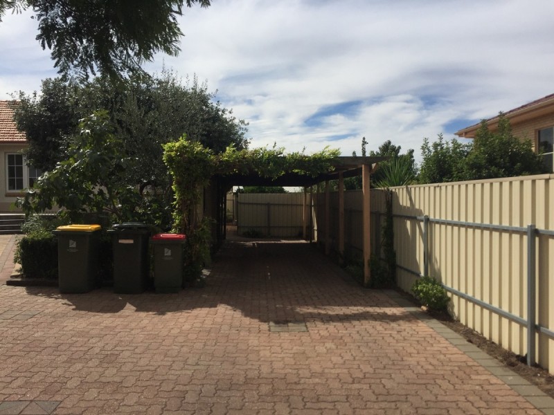 158 lyons Road, Holden Hill SA 5088