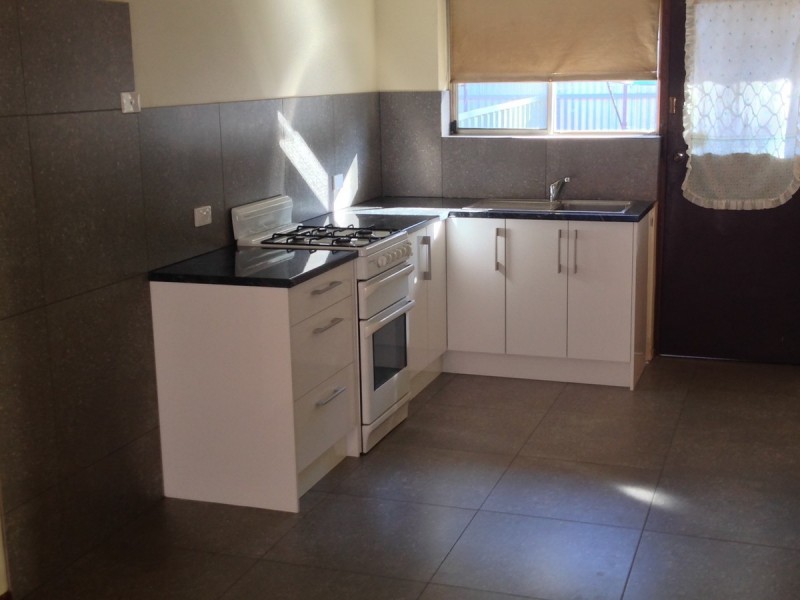 27/66 Festival Court, Salisbury SA 5108