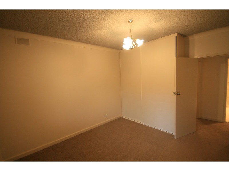 3/104 Sixth Avenue, St Peters SA 5069