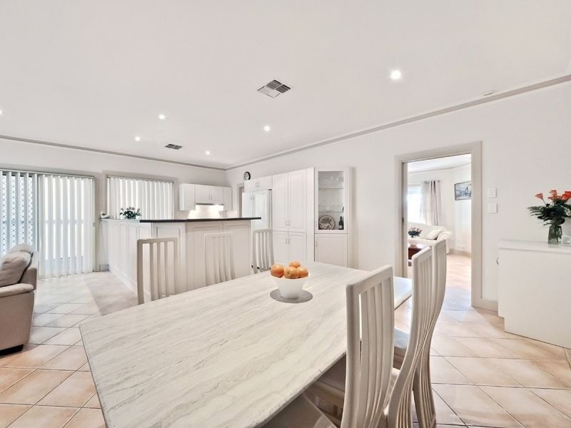 18 Angelo Street, Newton SA 5074