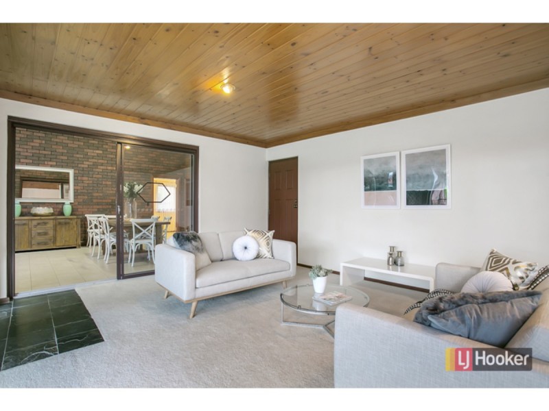 11 Neptune Crescent, West Beach SA 5024