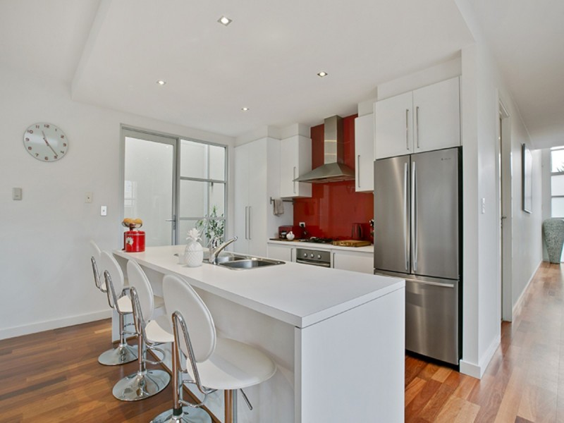 11 Yates Street, Mawson Lakes SA 5095