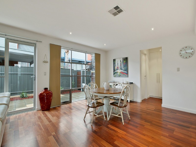 11 Yates Street, Mawson Lakes SA 5095