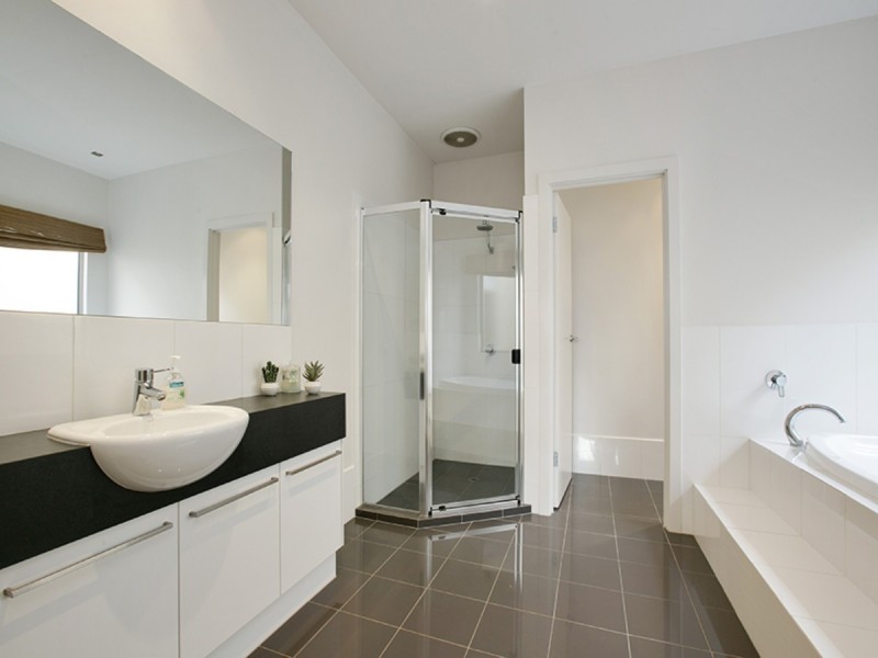 11 Yates Street, Mawson Lakes SA 5095