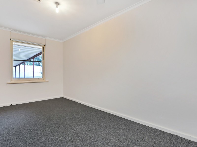 17 Wyndham Crescent, Surrey Downs SA 5126