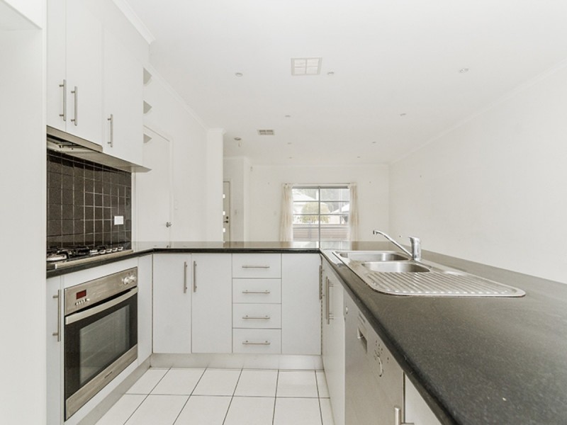 27 Bolton Avenue, Devon Park SA 5008