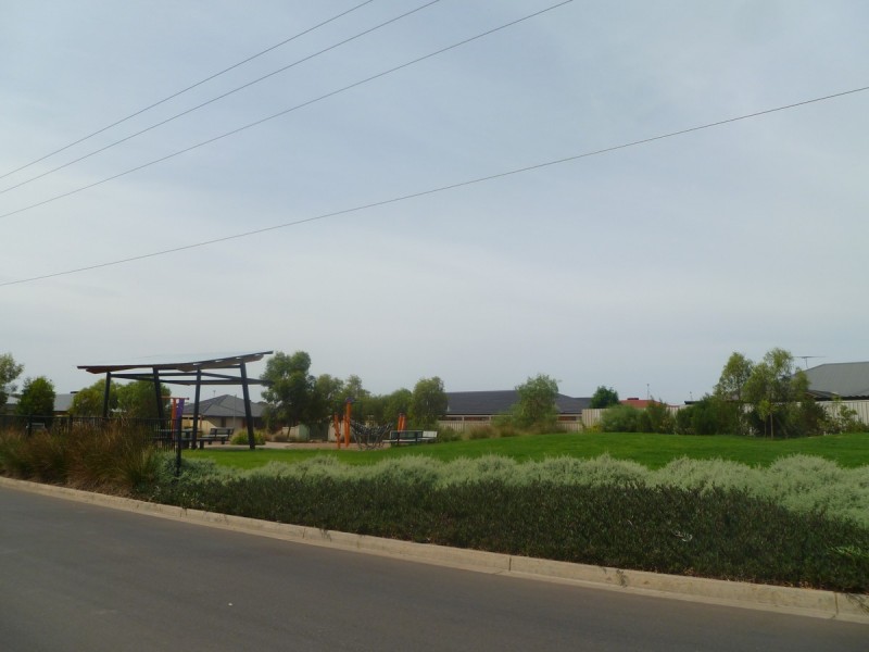 15/77a Chellaston Road, Munno Para West SA 5115