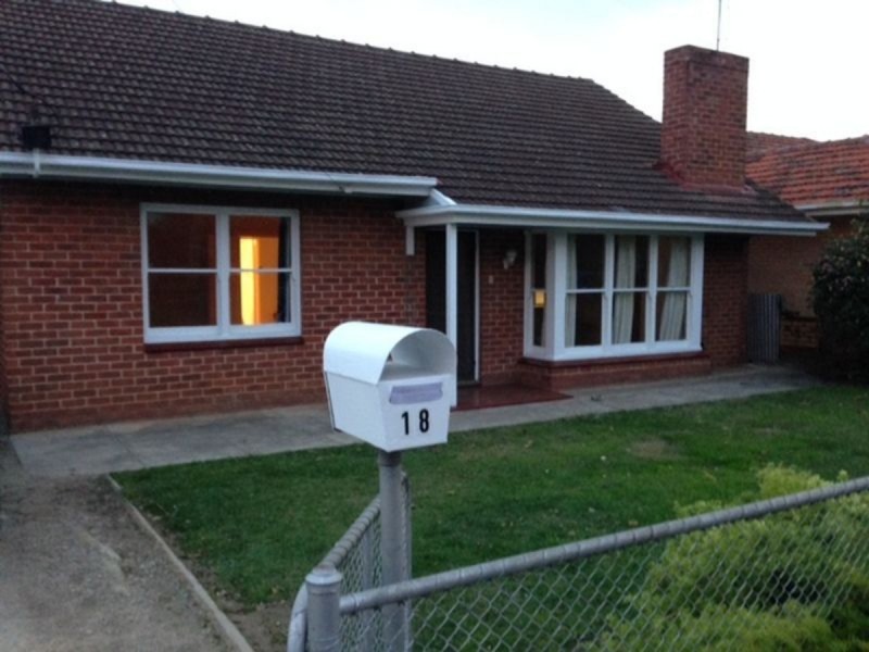 18 Henrietta Street, Prospect SA 5082