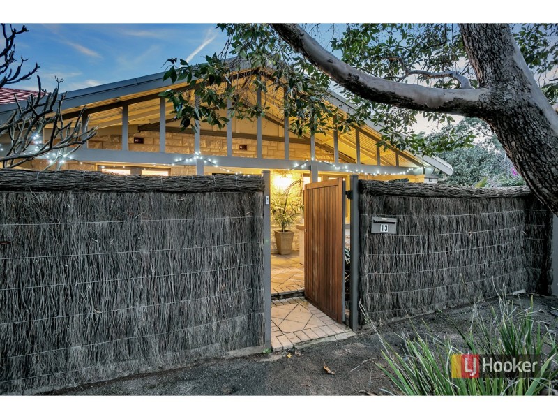 13 Abbotsbury Place, Evandale SA 5069
