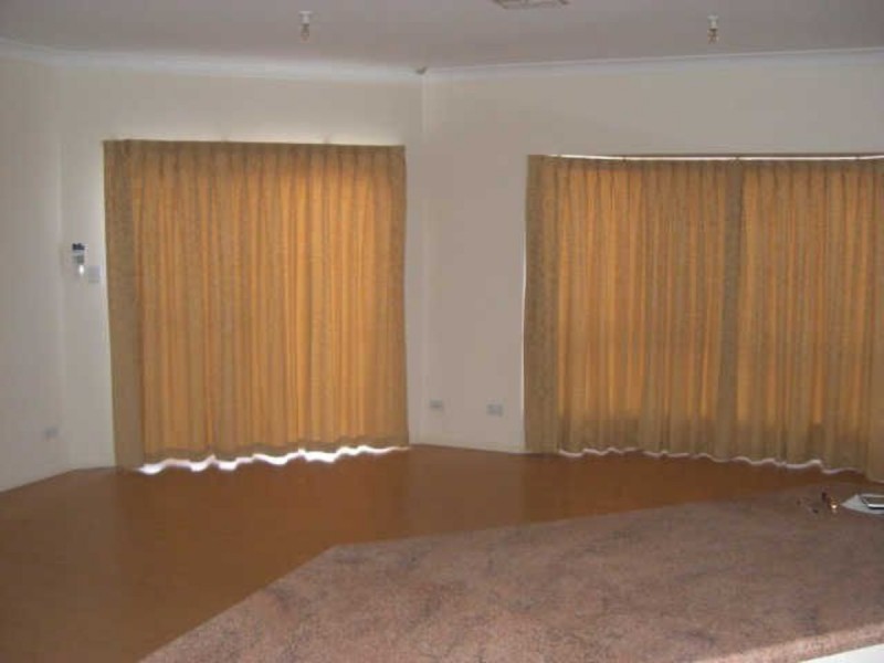 7 Foremost Court, North Haven SA 5018
