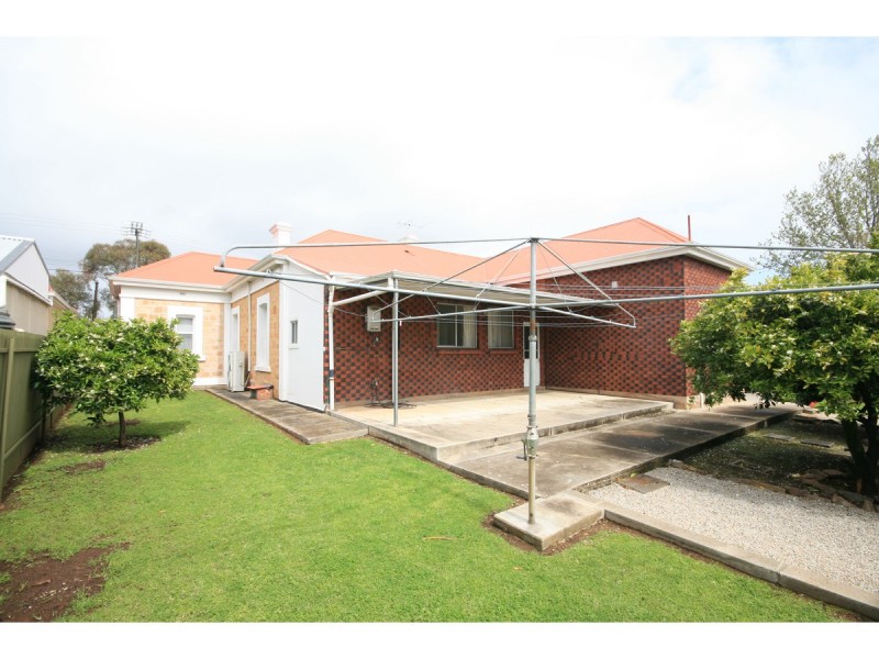 23 Winchester Street, St Peters SA 5069