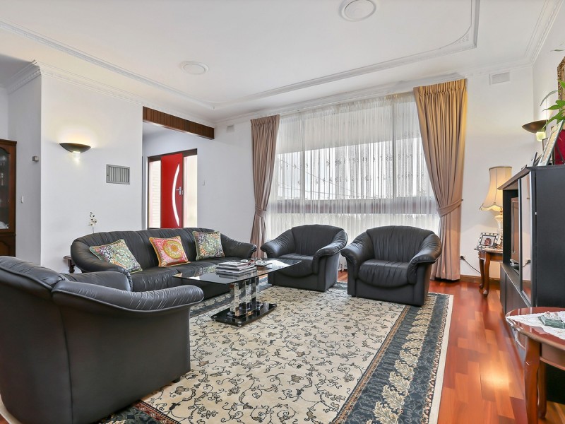 9 Yalpara Avenue, Rostrevor SA 5073