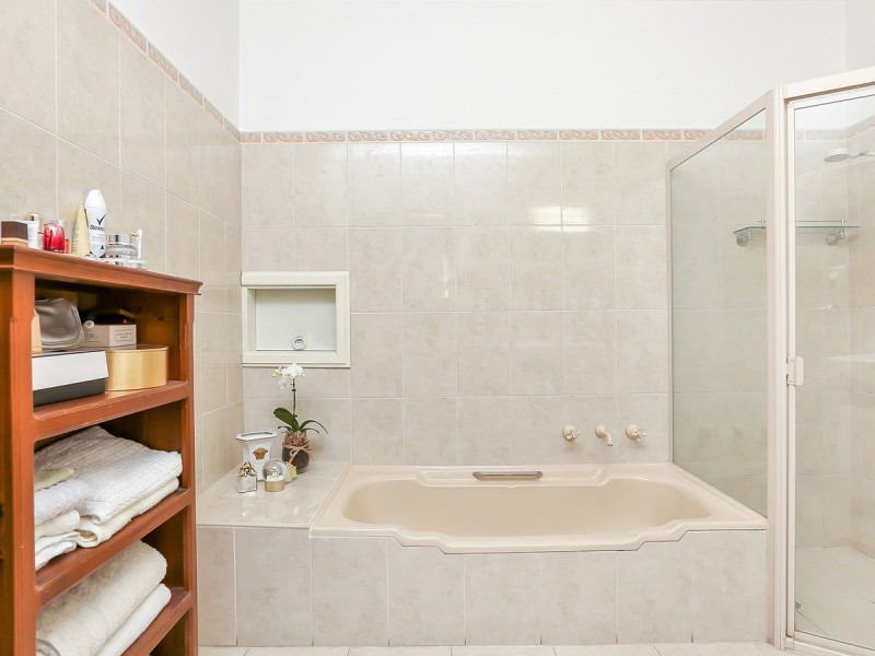 9 Yalpara Avenue, Rostrevor SA 5073