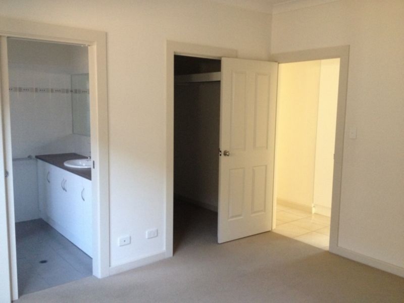 4a Karyn Avenue, Campbelltown SA 5074