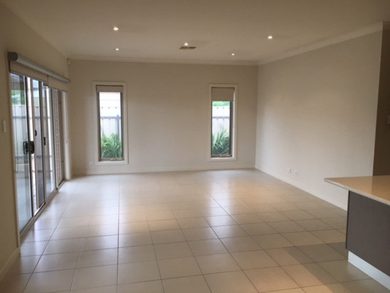 64 Lewis Road, Glynde SA 5070