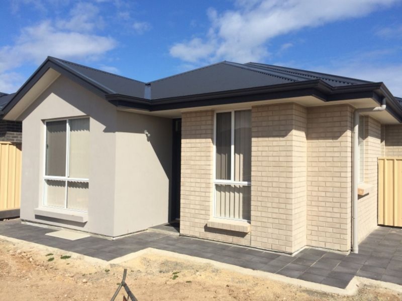 11 Deck Crescent, Seaford Meadows SA 5169