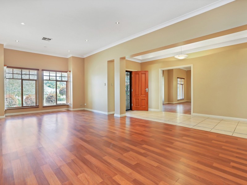 36 Landseer Crescent, Dernancourt SA 5075