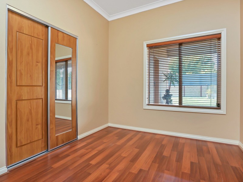 36 Landseer Crescent, Dernancourt SA 5075