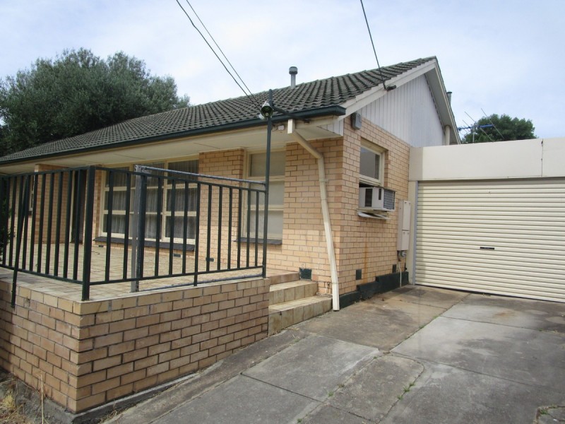 4 Chrysler Drive, Holden Hill SA 5088