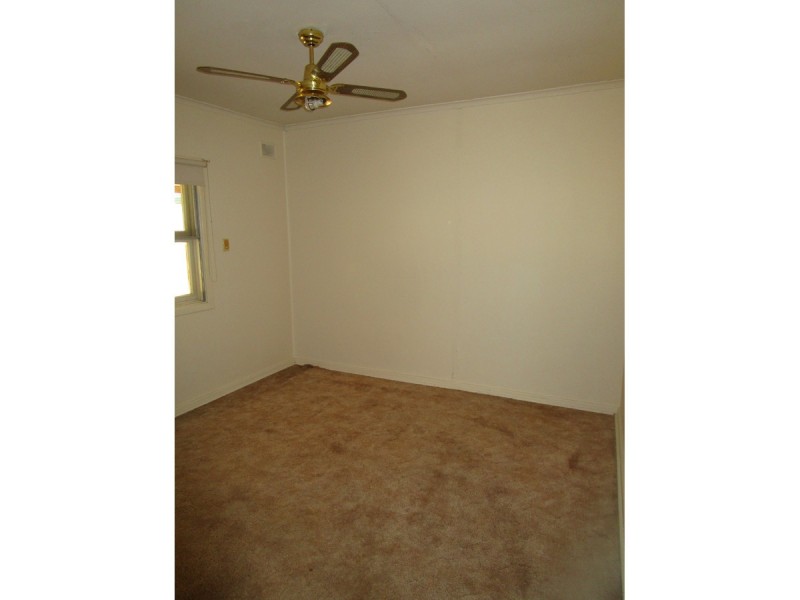 4 Chrysler Drive, Holden Hill SA 5088