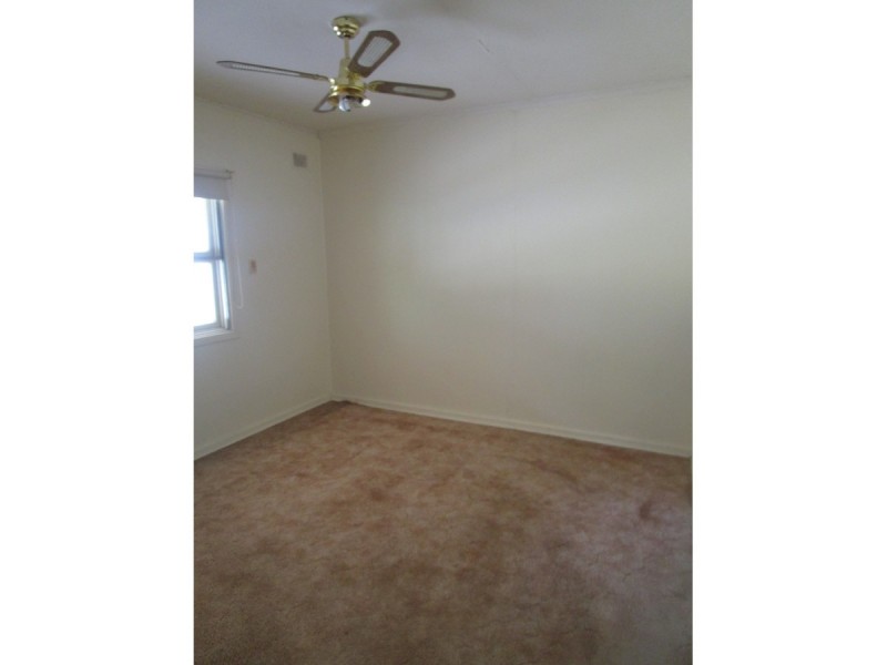 4 Chrysler Drive, Holden Hill SA 5088