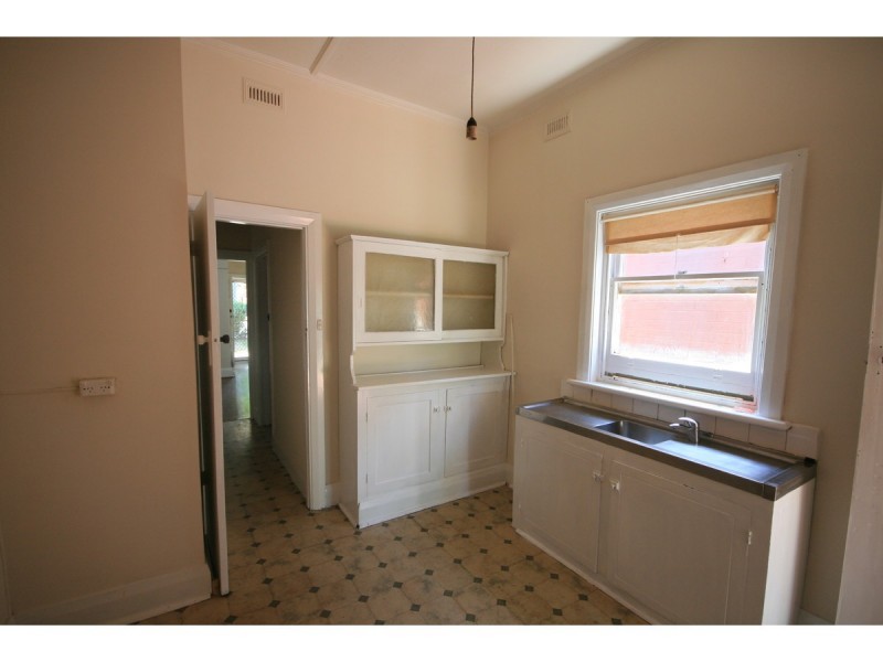 191 Sir Donald Bradman Drive, Cowandilla SA 5033