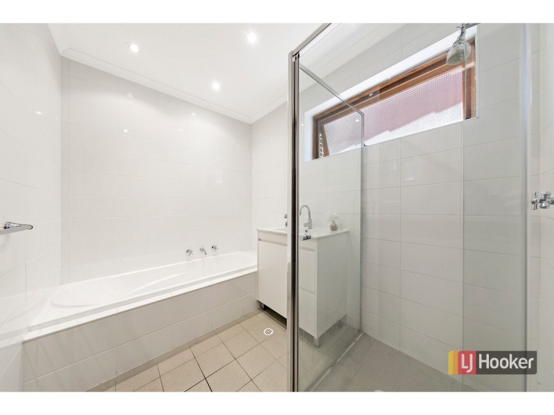 17 Sassafras Drive, Highbury SA 5089