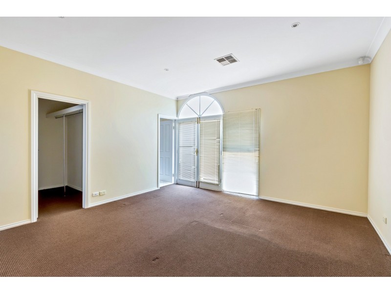 15 Cedar Crescent, Glenside SA 5065