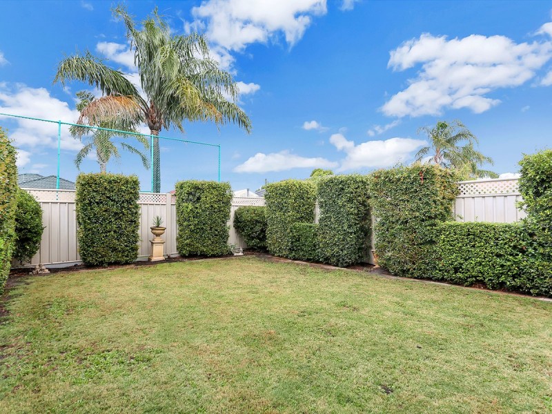 8b Trewren Avenue, Rostrevor SA 5073