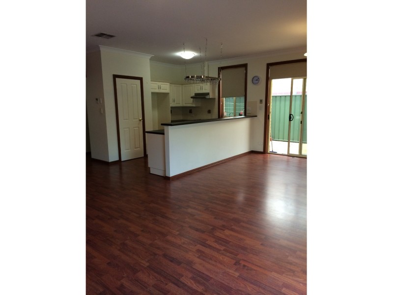 5 Everglade Street, Mawson Lakes SA 5095