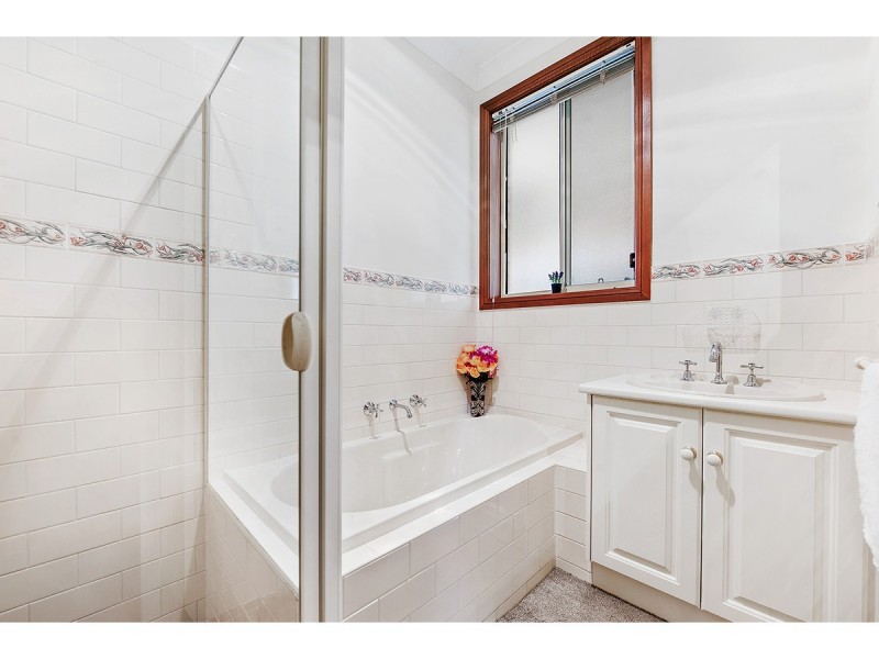 5 Everglade Street, Mawson Lakes SA 5095