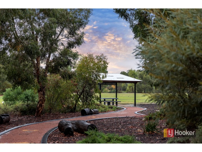 6 Lafitte Way, Andrews Farm SA 5114